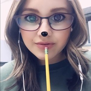 Meet your Posher, Nicole